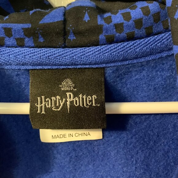 Harry Potter Ravenclaw Adult Hoodie Size XS NEW Blue Wizarding World Universal - Picture 7 of 9
